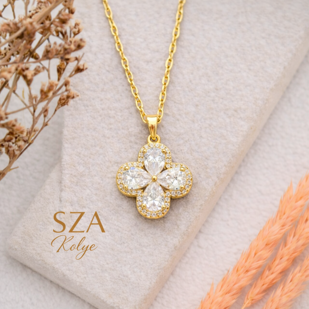 14 Ayar Altın Kaplama Yonca Taşlı Kolye