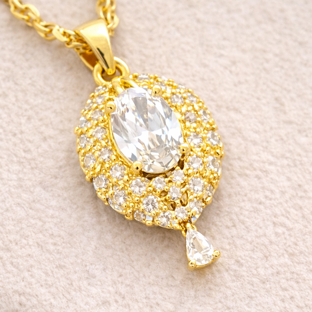 14 Ayar Altın Kaplama Zarif Taş Kolye